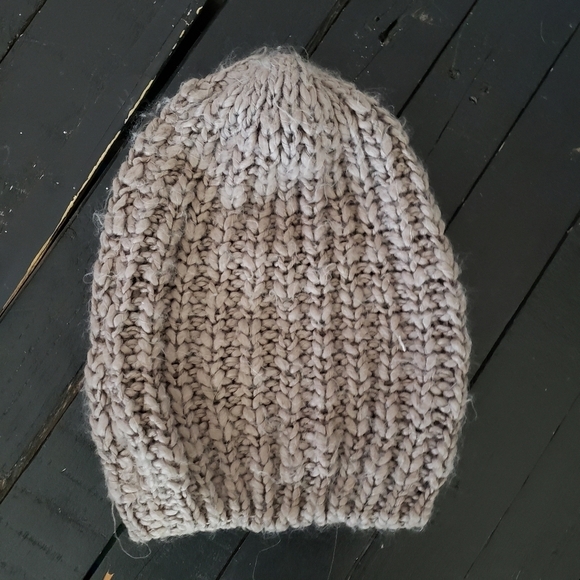 Charlotte Russe One Size Purple Grey Knit Beanie Fall Winter - Picture 1 of 4